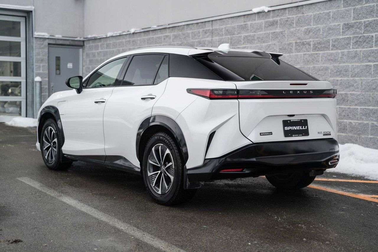 2023 Lexus RZ 450e DEMO SIGNATURE AWD DIRECT4 BAS KM COMME NEUF