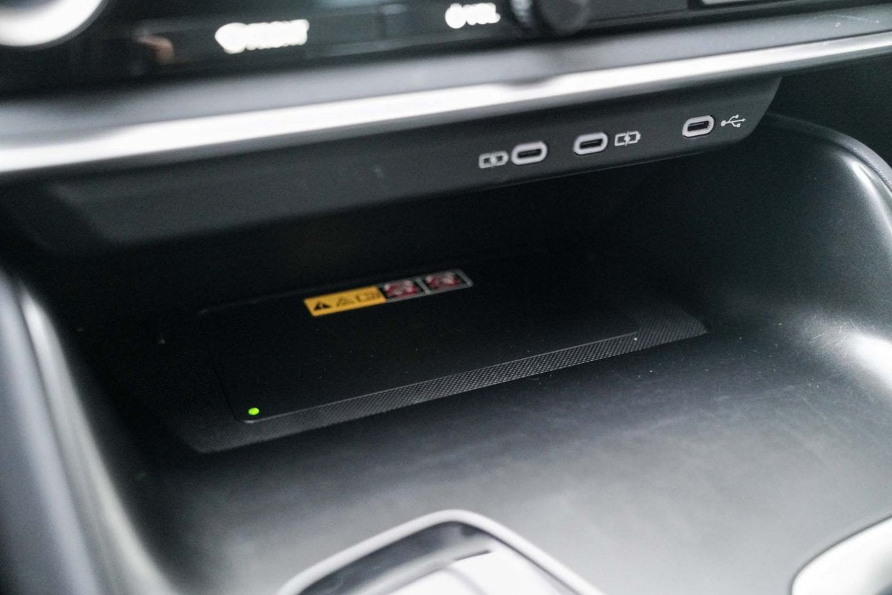 2023 Lexus RZ 450e DEMO SIGNATURE AWD DIRECT4 BAS KM COMME NEUF