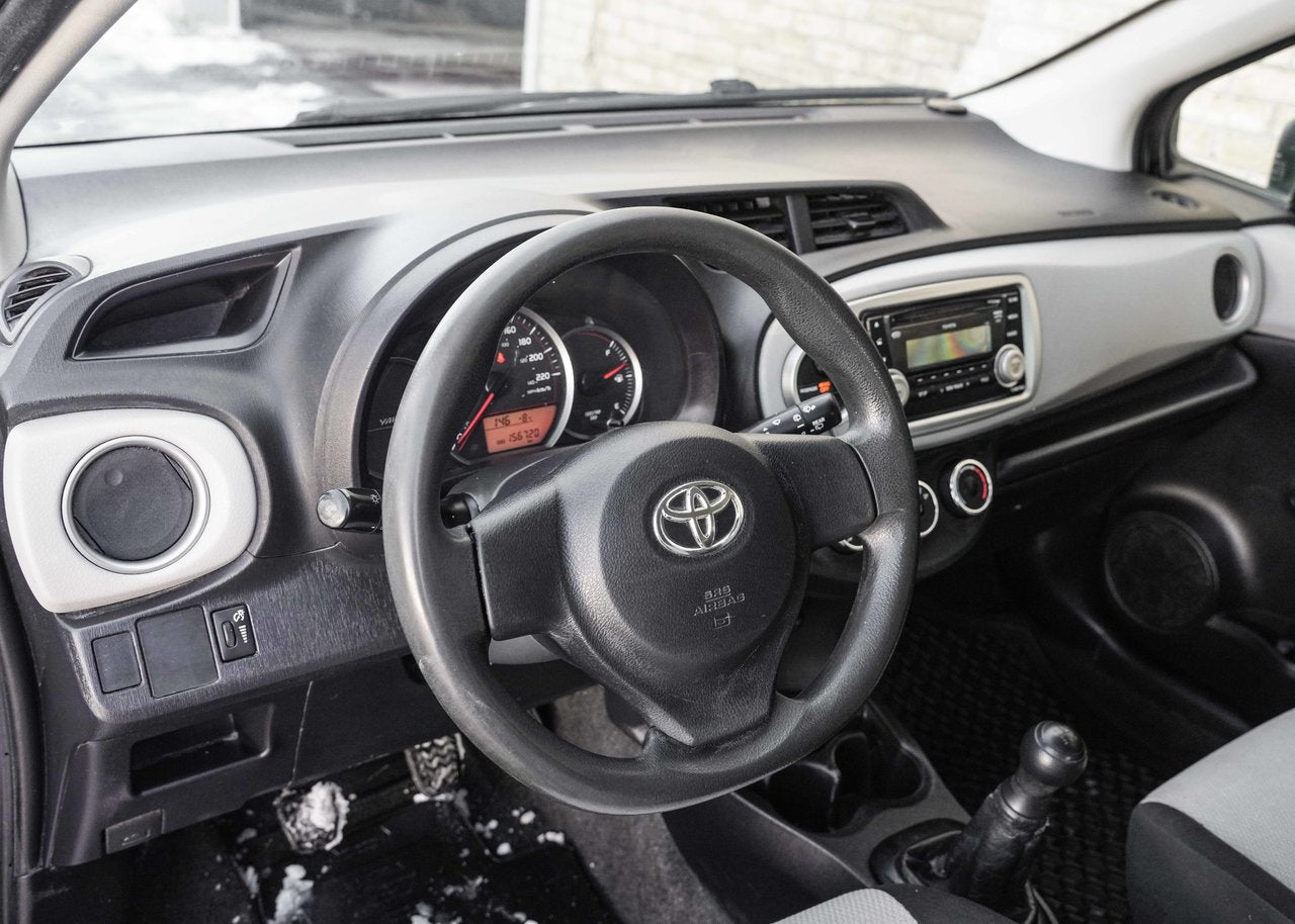 2013 Toyota Yaris CE