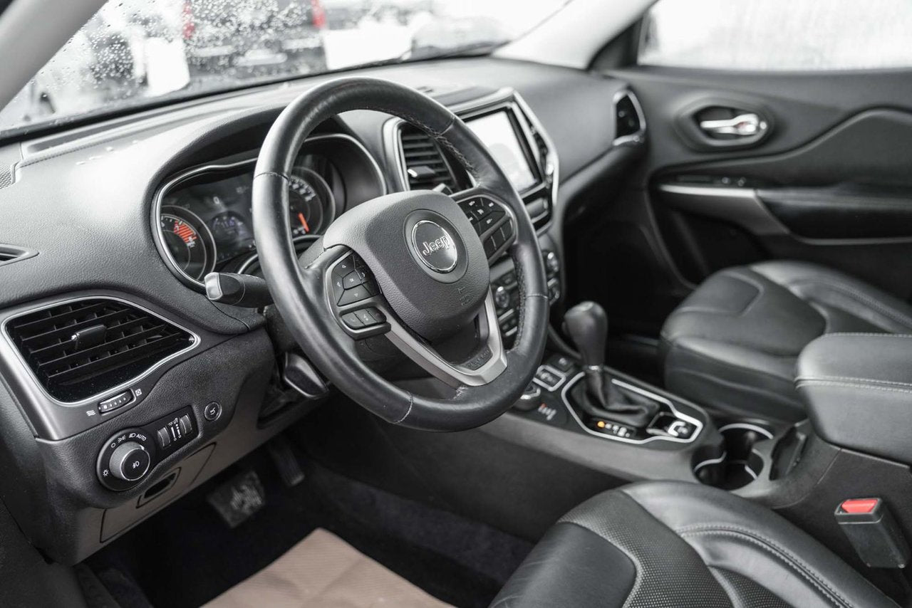 2019 Jeep Cherokee LIMITED V6 4WD; CUIR TOIT PANO NAV MAGS *GARANTIE*
