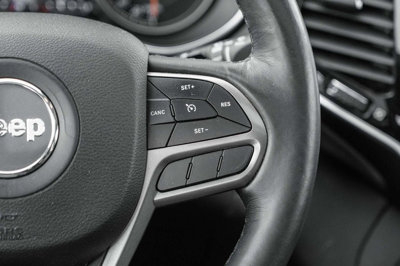 2019 Jeep Cherokee LIMITED V6 4WD; CUIR TOIT PANO NAV MAGS *GARANTIE*