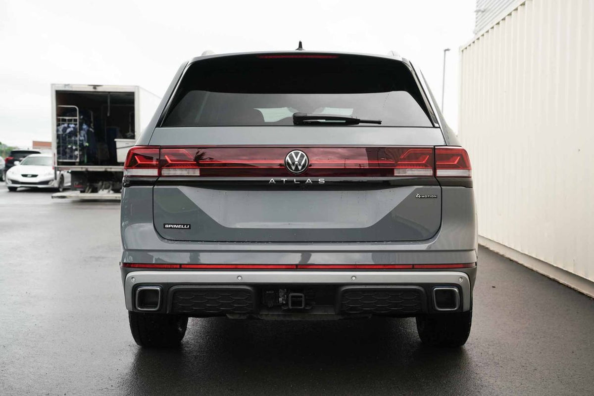 2025 Volkswagen Atlas Peak Edition