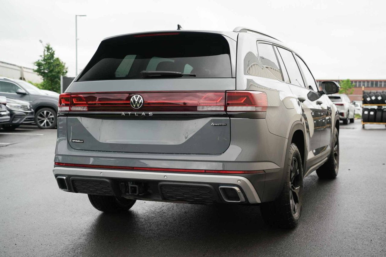 2025 Volkswagen Atlas Peak Edition