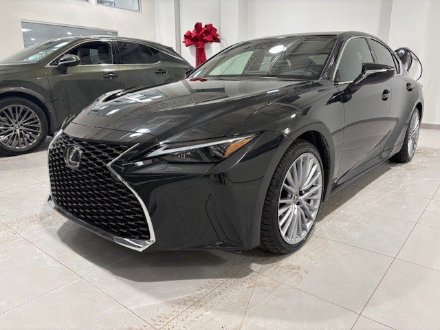 2025 Lexus IS IS 300, AWD LUXURY PACKAGE