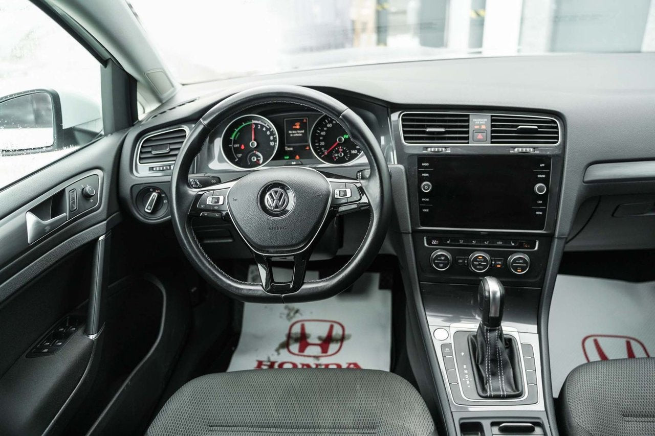 2020 Volkswagen e-Golf COMFORTLINE; A/C CAMERA SIEGES CHAUFFANT MAGS