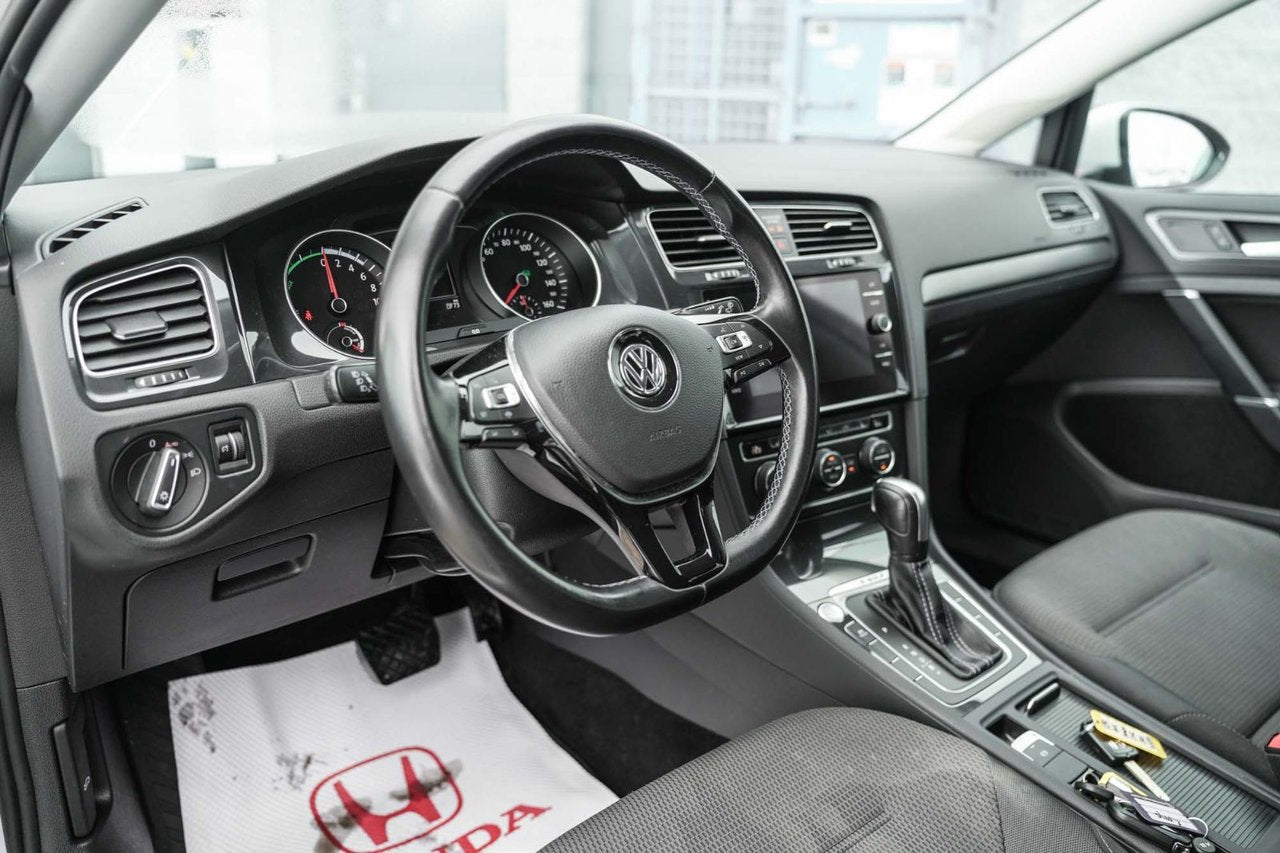 2020 Volkswagen e-Golf COMFORTLINE; A/C CAMERA SIEGES CHAUFFANT MAGS