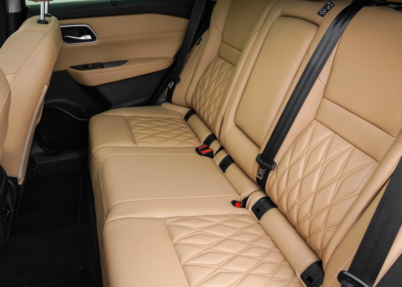 2023 Nissan Rogue Platinum AWD+CAM.360+NAV+CUIR+TOIT.PANO+CARPLAY