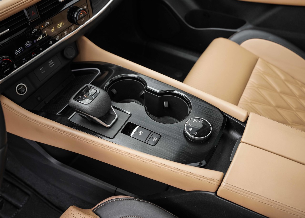 2023 Nissan Rogue Platinum AWD+CAM.360+NAV+CUIR+TOIT.PANO+CARPLAY