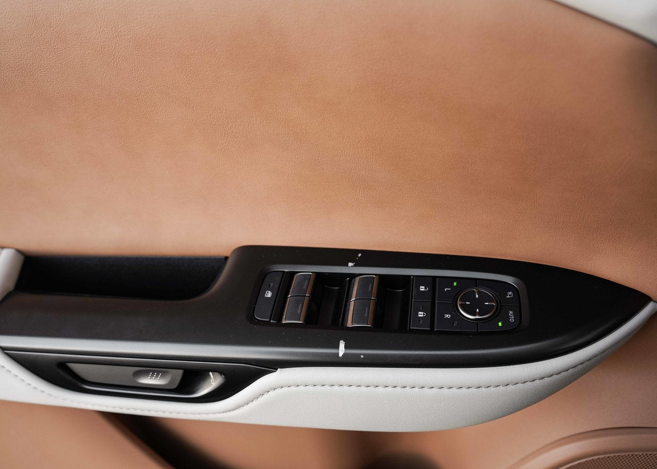 2026 Lexus RZ 450e Luxury