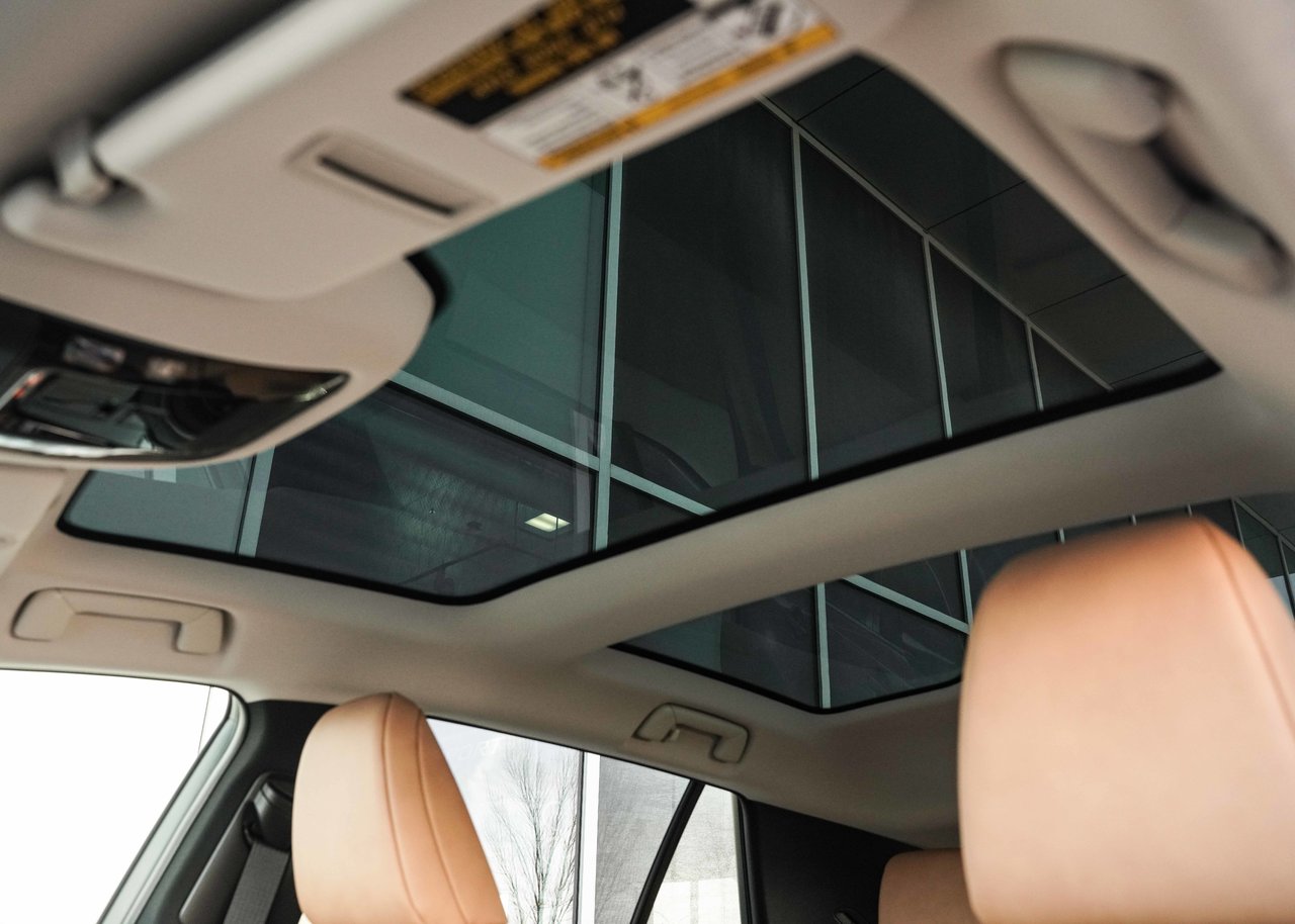 2026 Lexus RZ 450e Luxury