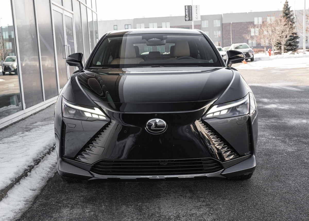 2026 Lexus RZ 450e Luxury