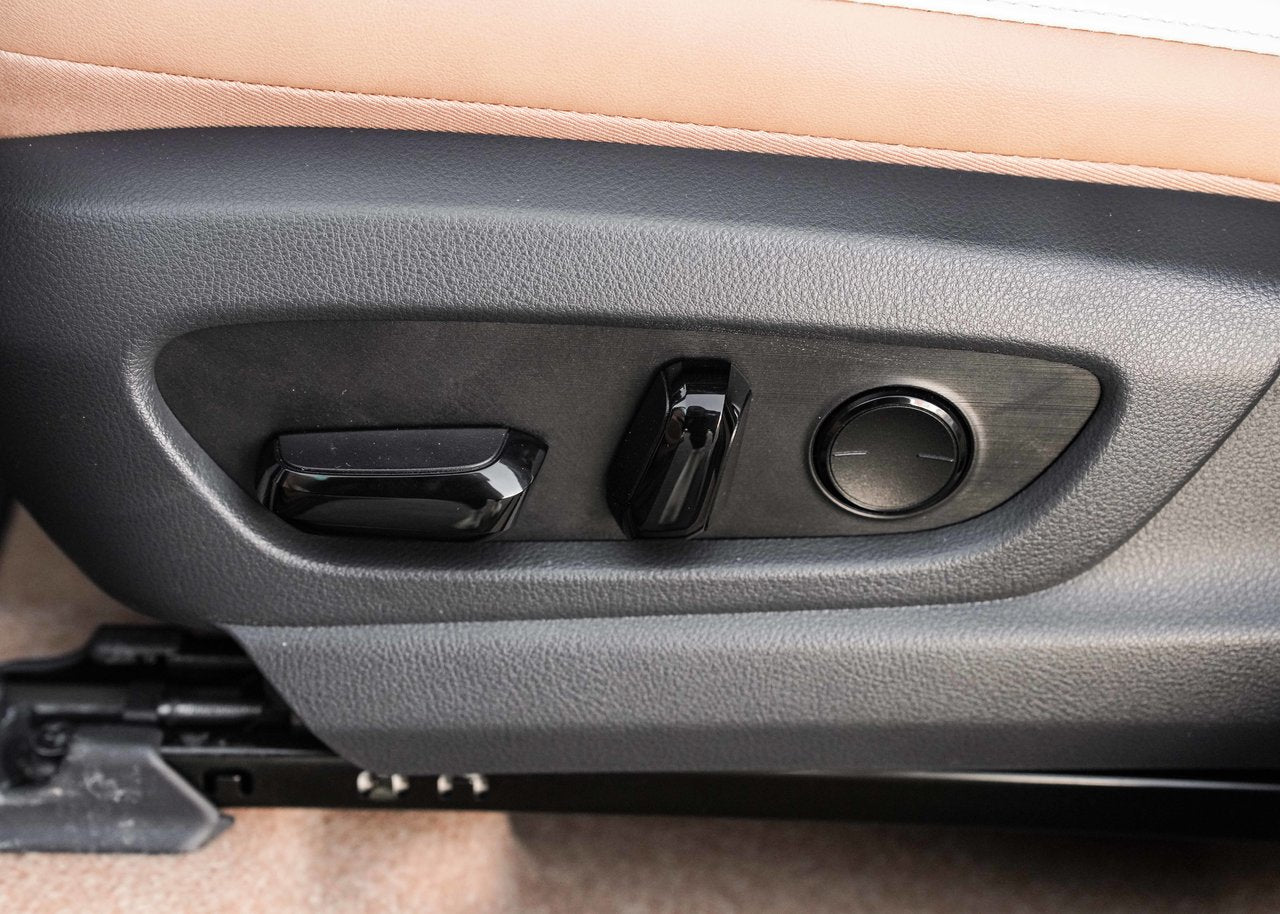 2026 Lexus RZ 450e Luxury