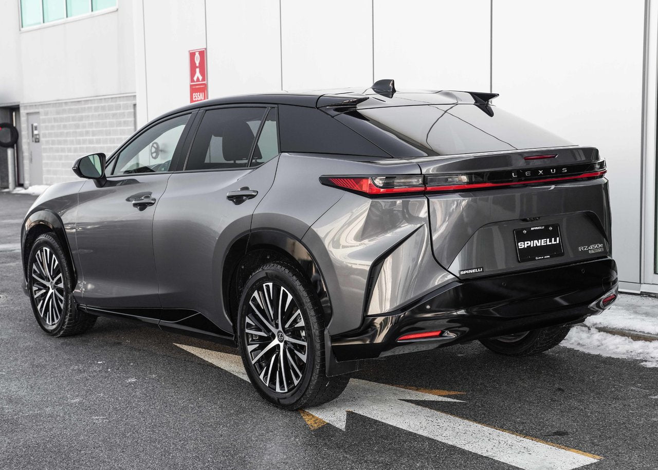 2026 Lexus RZ 450e Luxury