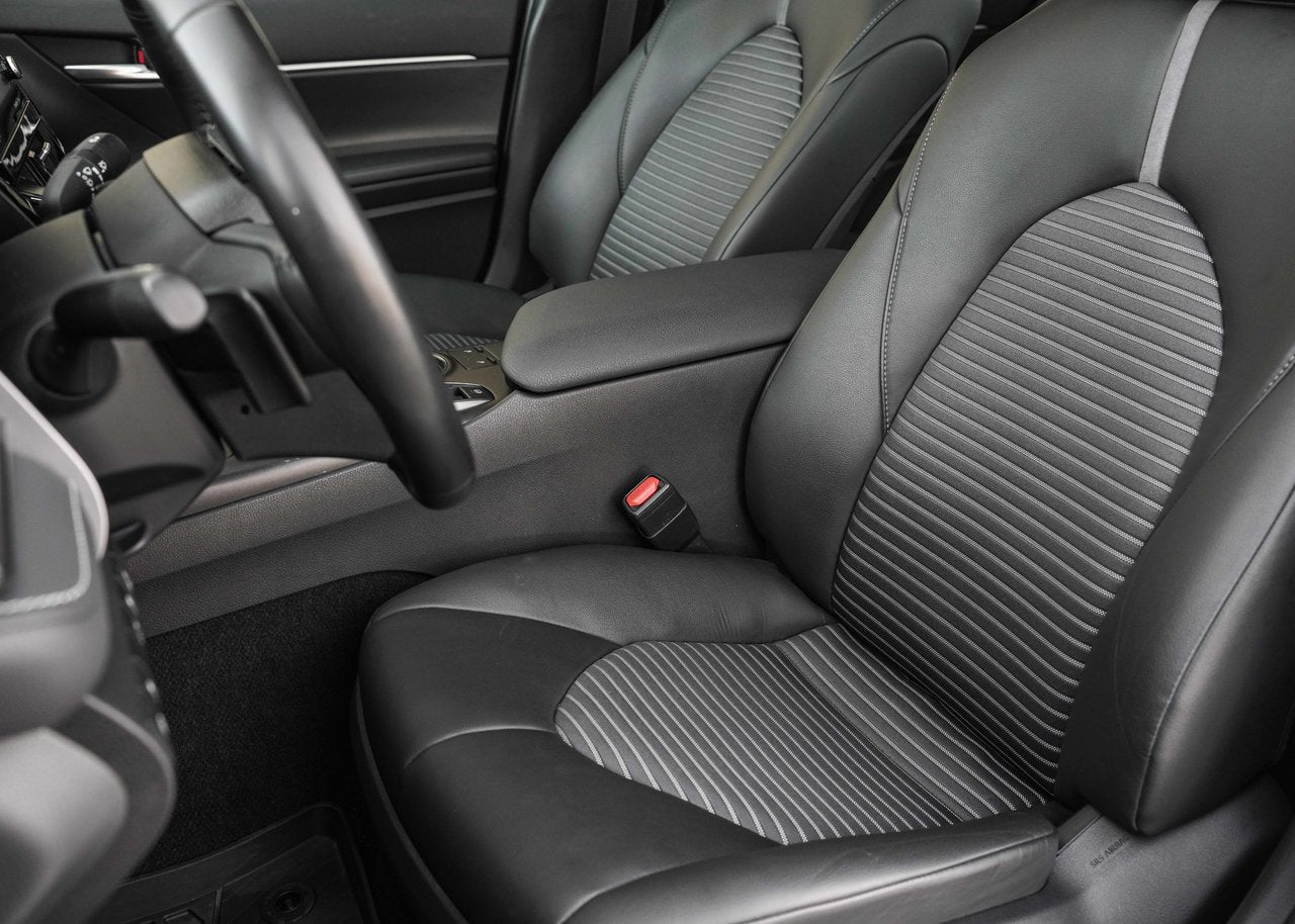 2023 Toyota Camry SE UP Hybrid