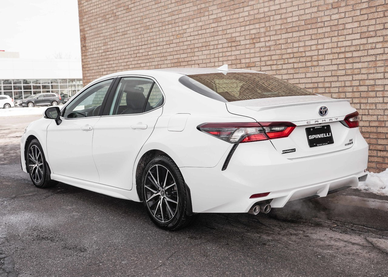 2023 Toyota Camry SE UP Hybrid