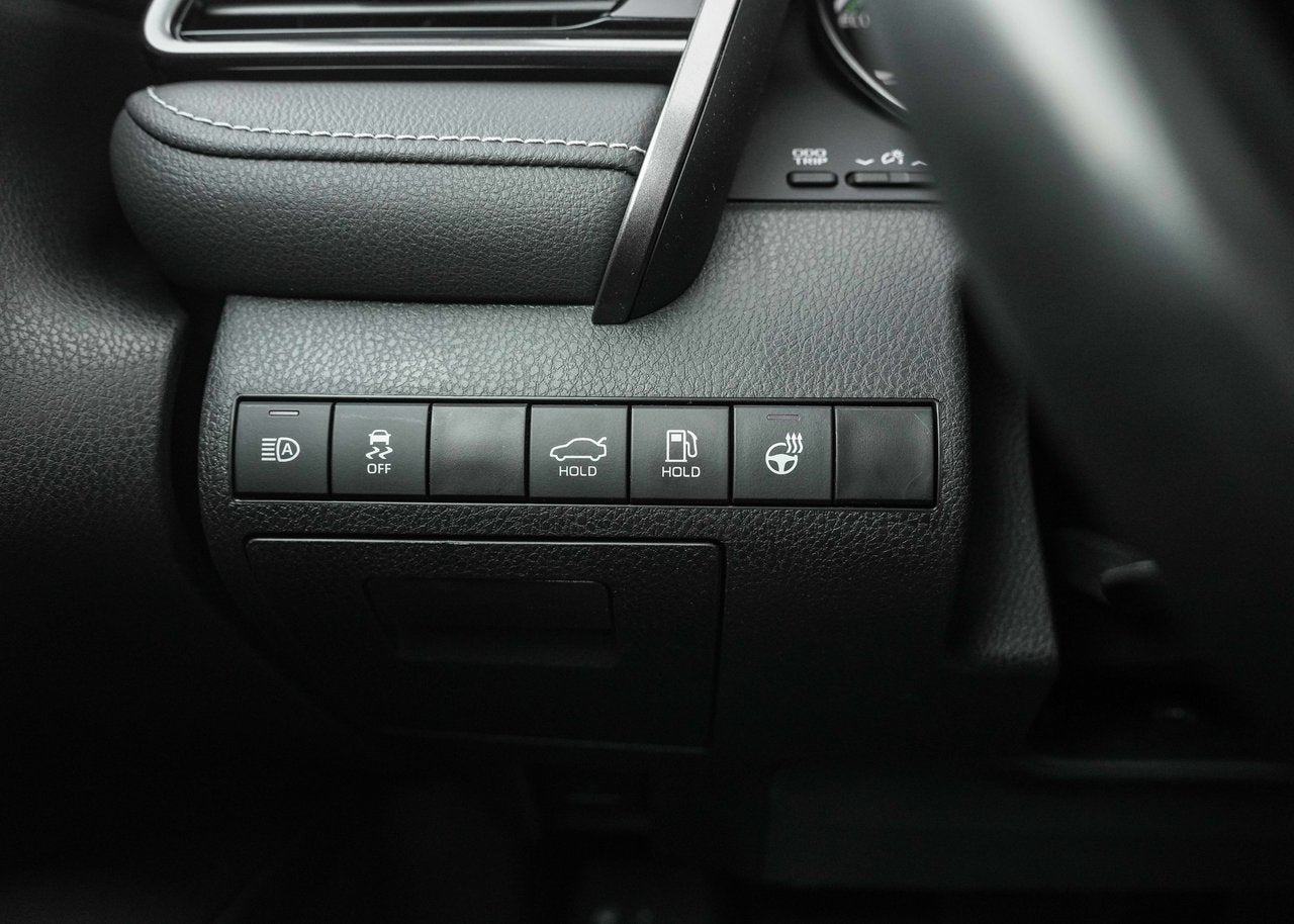 2023 Toyota Camry SE UP Hybrid