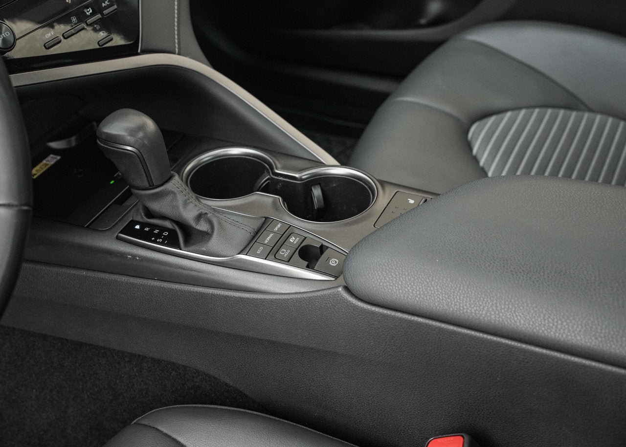 2023 Toyota Camry SE UP Hybrid