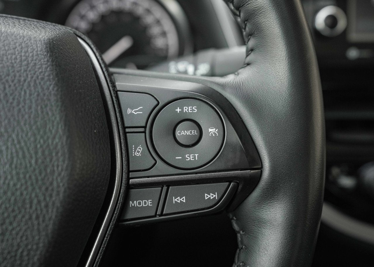 2023 Toyota Camry SE UP Hybrid