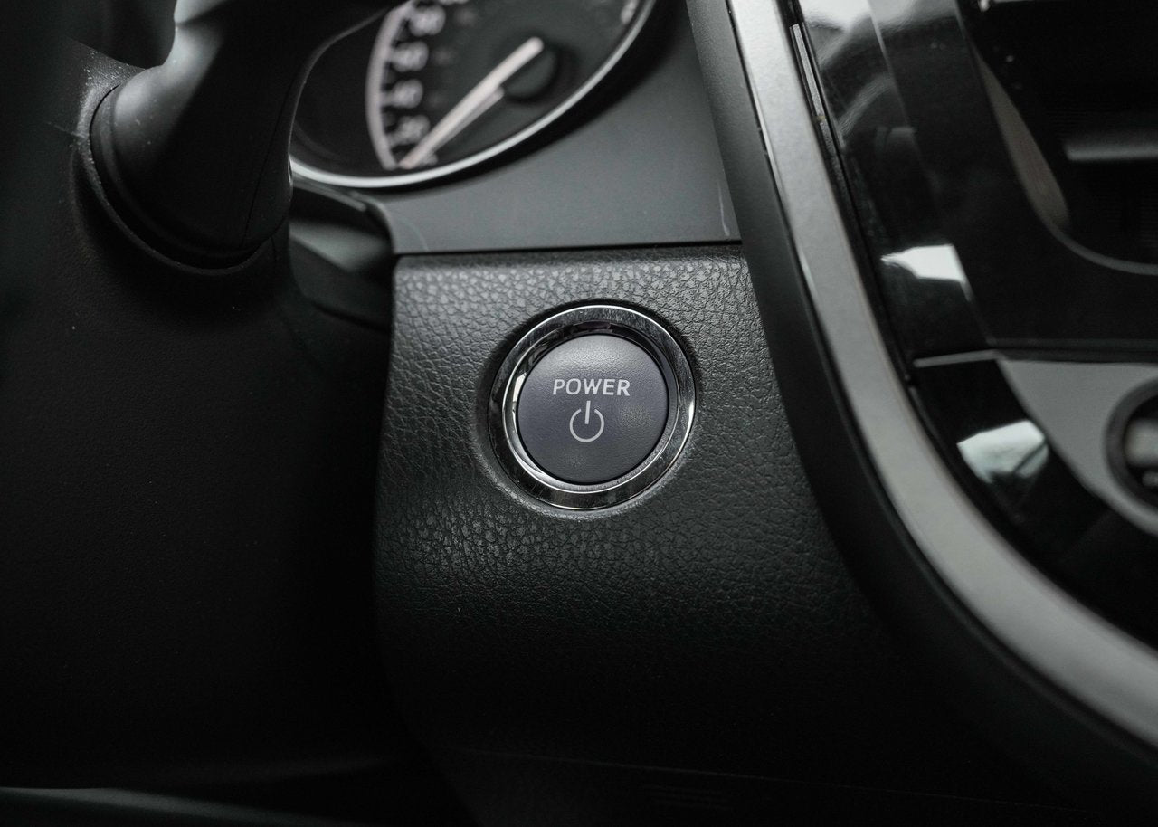 2023 Toyota Camry SE UP Hybrid