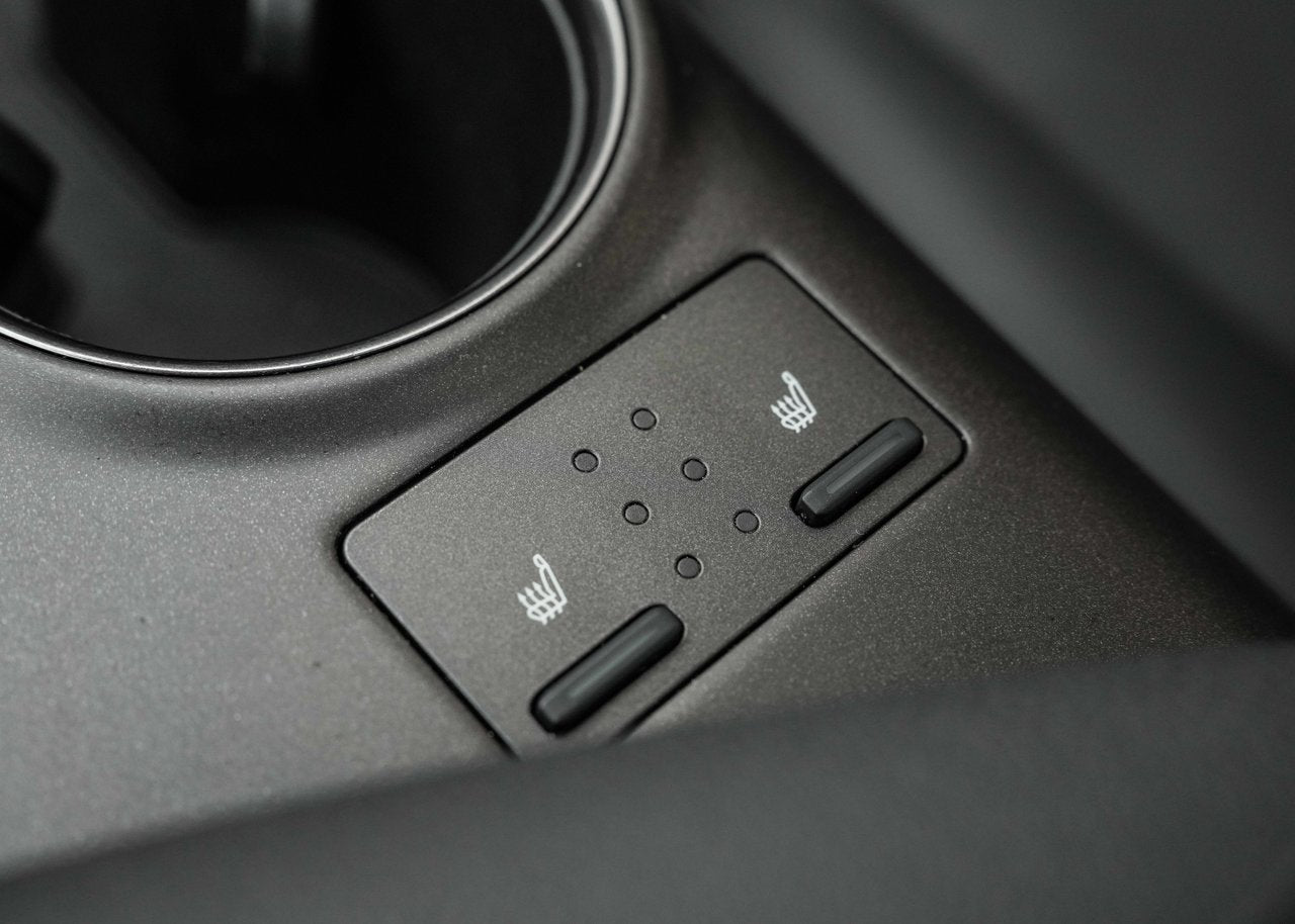 2023 Toyota Camry SE UP Hybrid