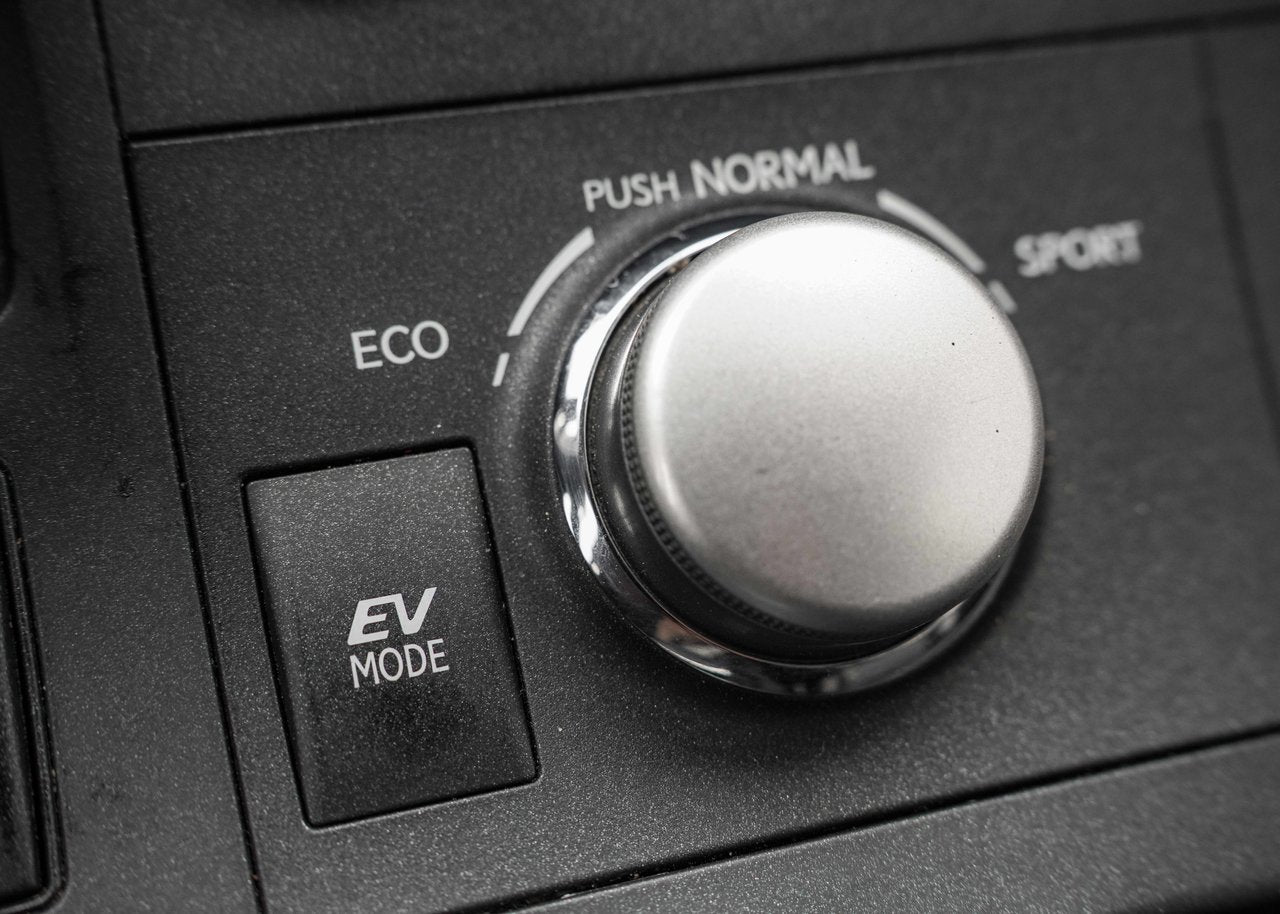 2011 Lexus CT 200h TECHNOLOGIE FWD; HYBRIDE CUIR TOIT NAV *GARANTIE*