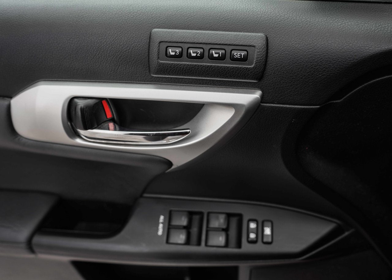 2011 Lexus CT 200h TECHNOLOGIE FWD; HYBRIDE CUIR TOIT NAV *GARANTIE*