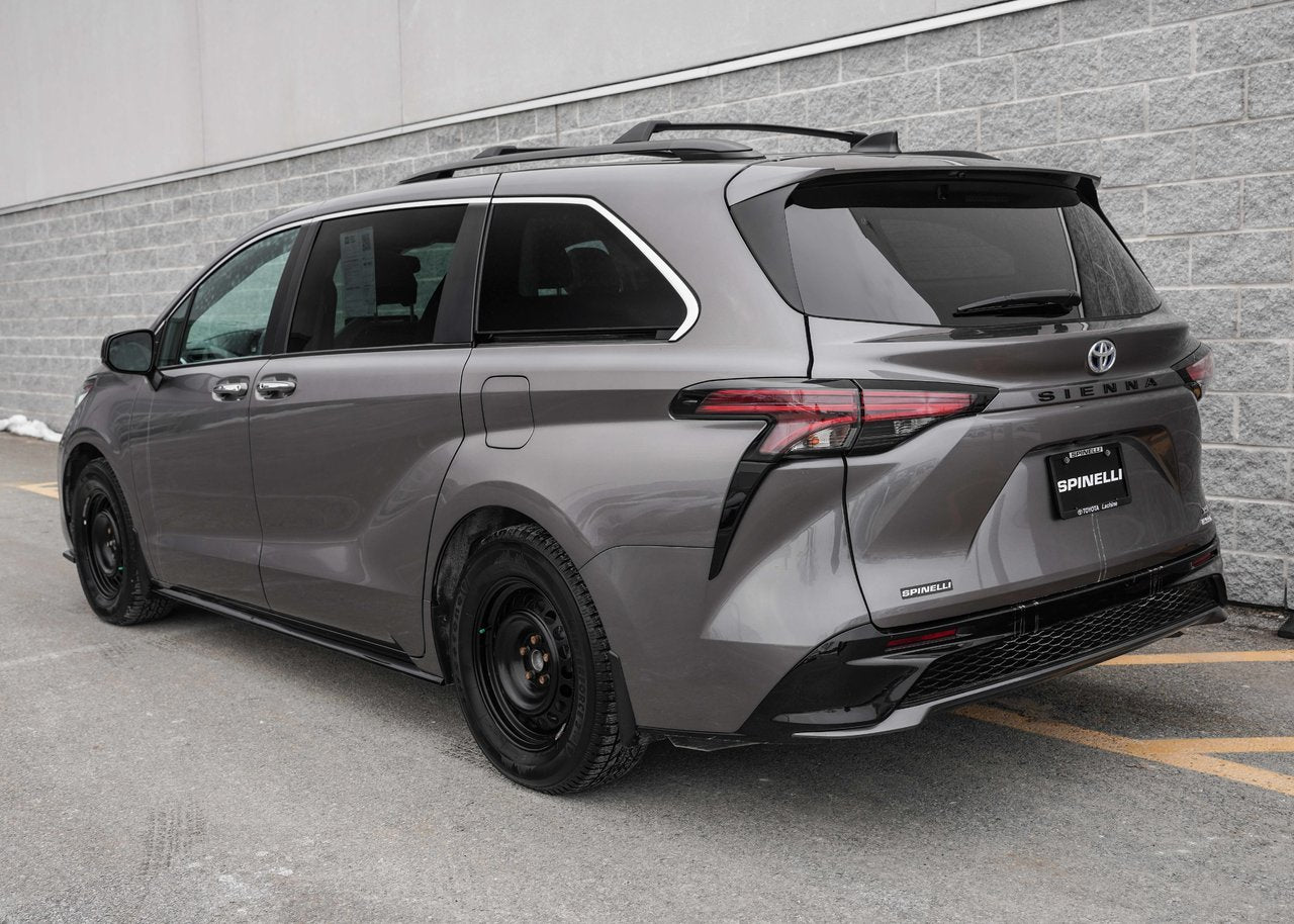 2022 Toyota Sienna XSE