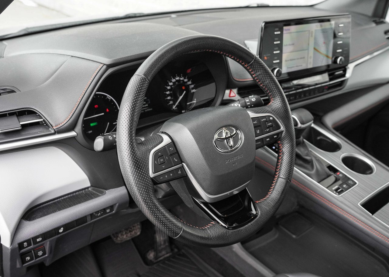 2022 Toyota Sienna XSE