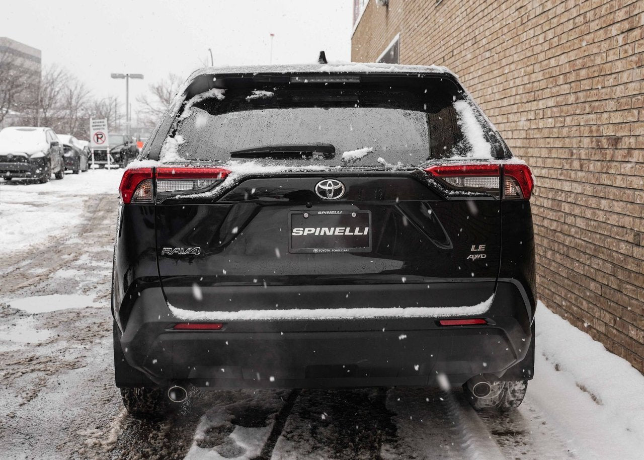 2023 Toyota RAV4 LE AWD