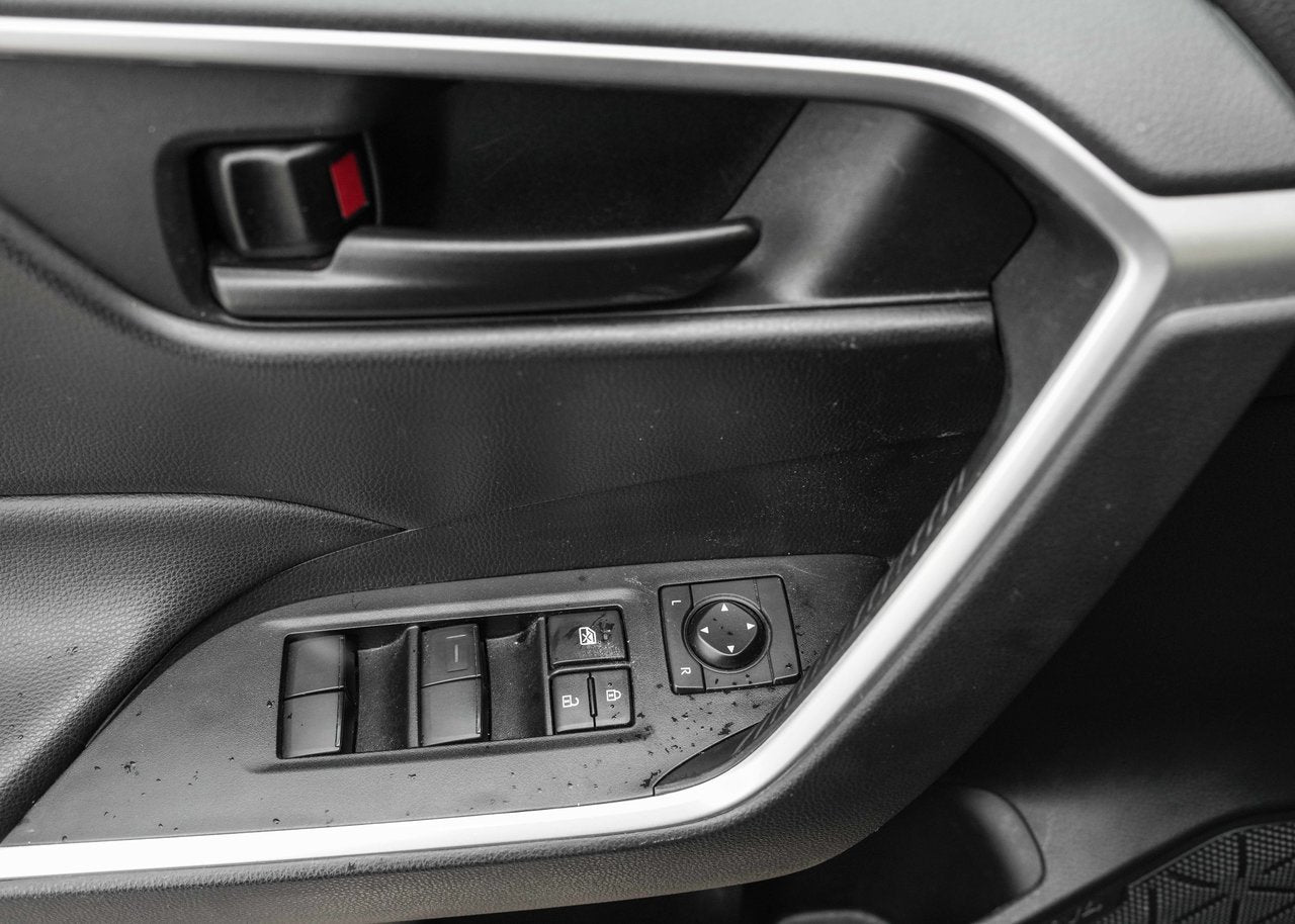 2023 Toyota RAV4 LE AWD