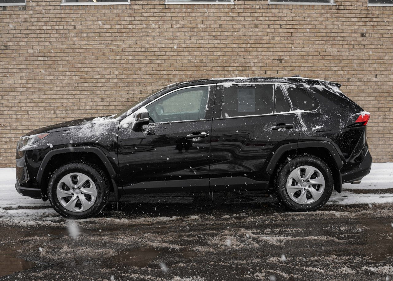 2023 Toyota RAV4 LE AWD