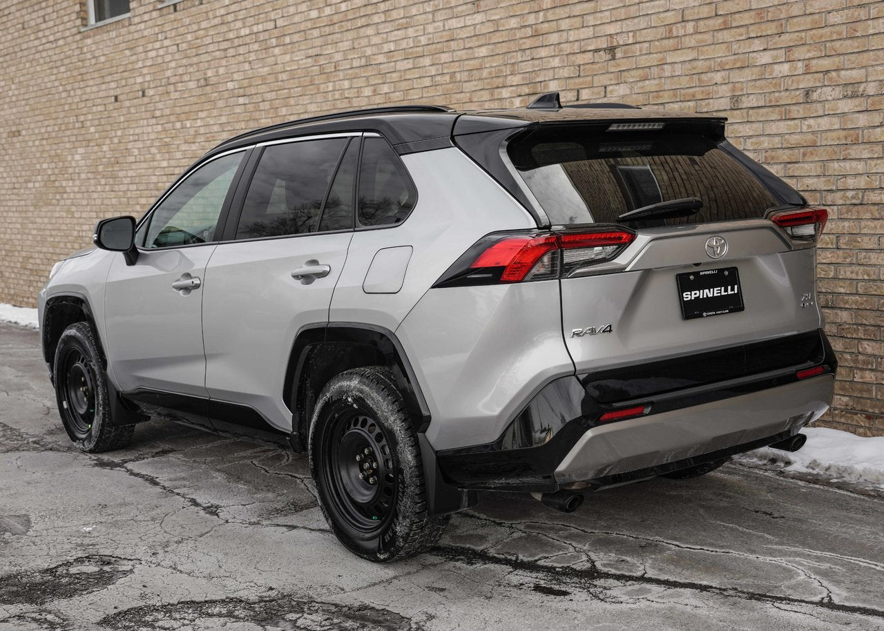 2025 Toyota RAV4 Hybrid XSE TECH