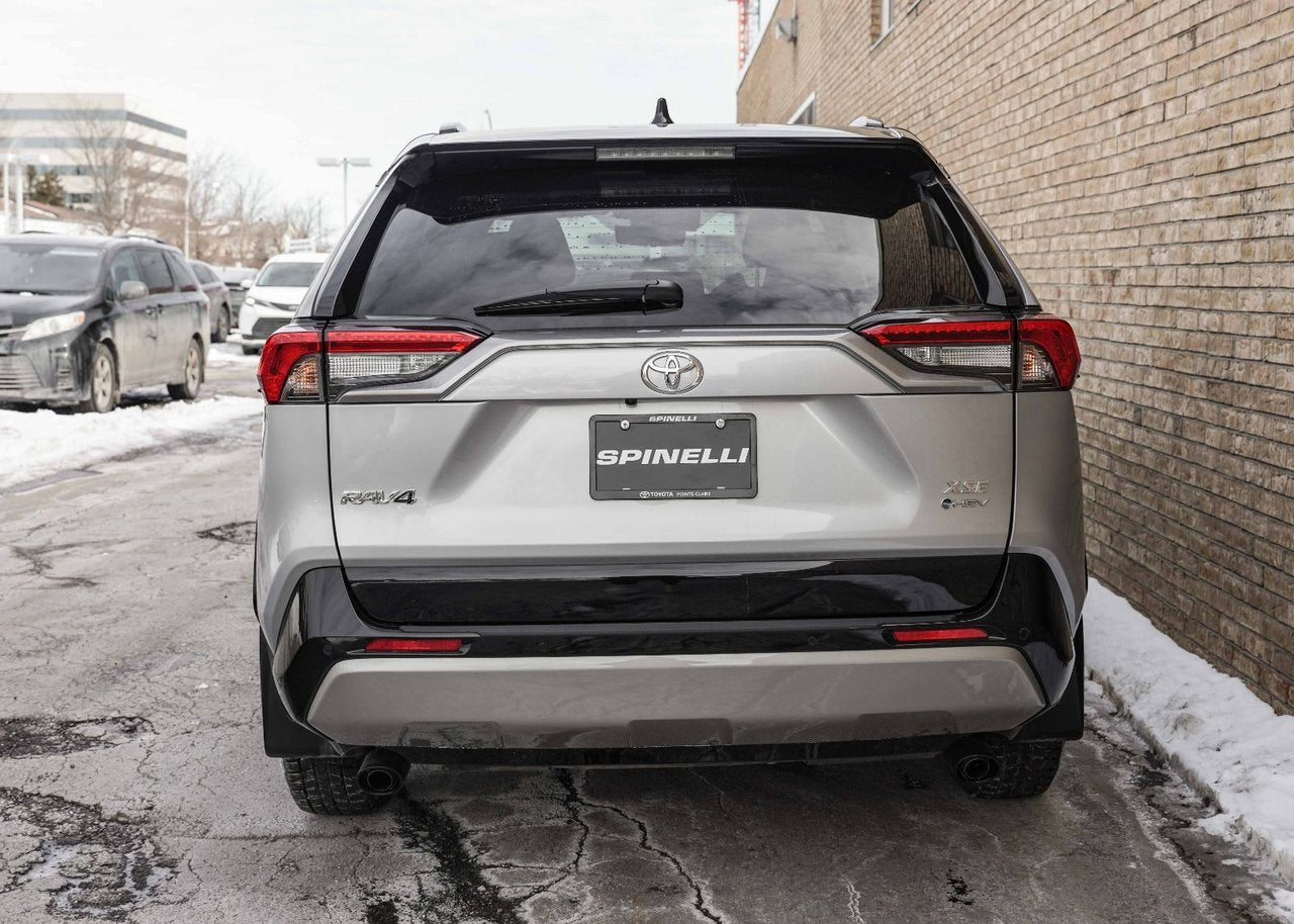 2025 Toyota RAV4 Hybrid XSE TECH