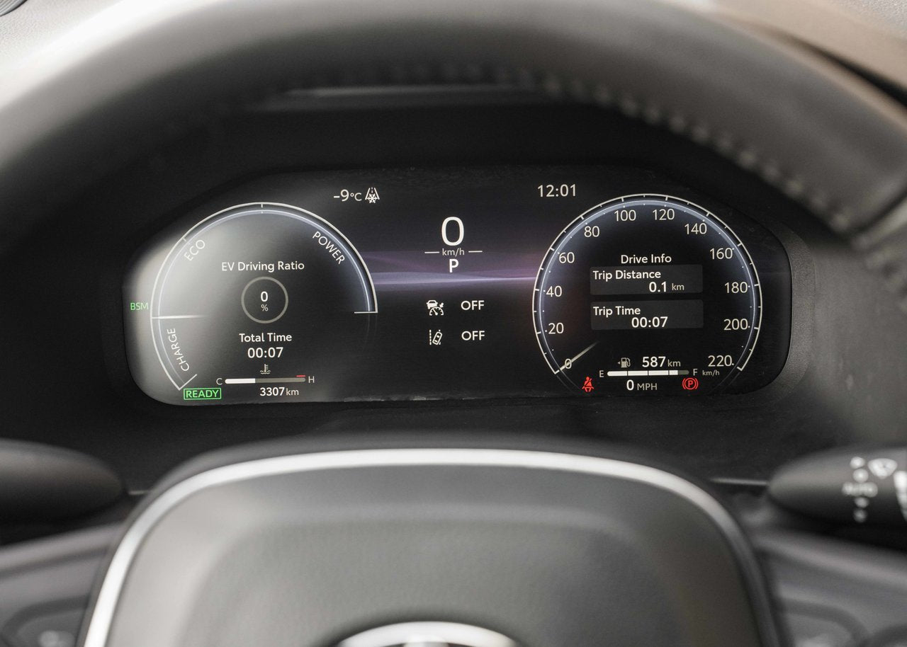 2025 Toyota RAV4 Hybrid XSE TECH