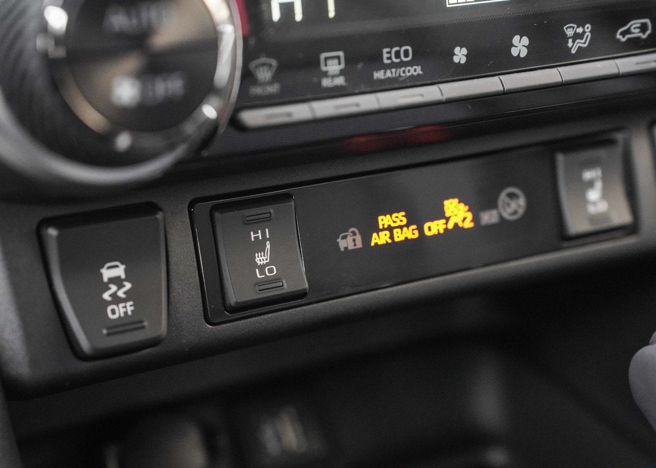 2025 Toyota RAV4 Hybrid XSE TECH