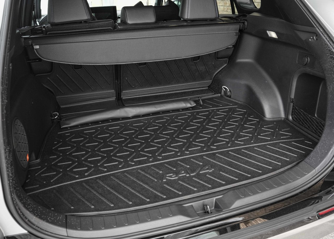 2025 Toyota RAV4 Hybrid XSE TECH