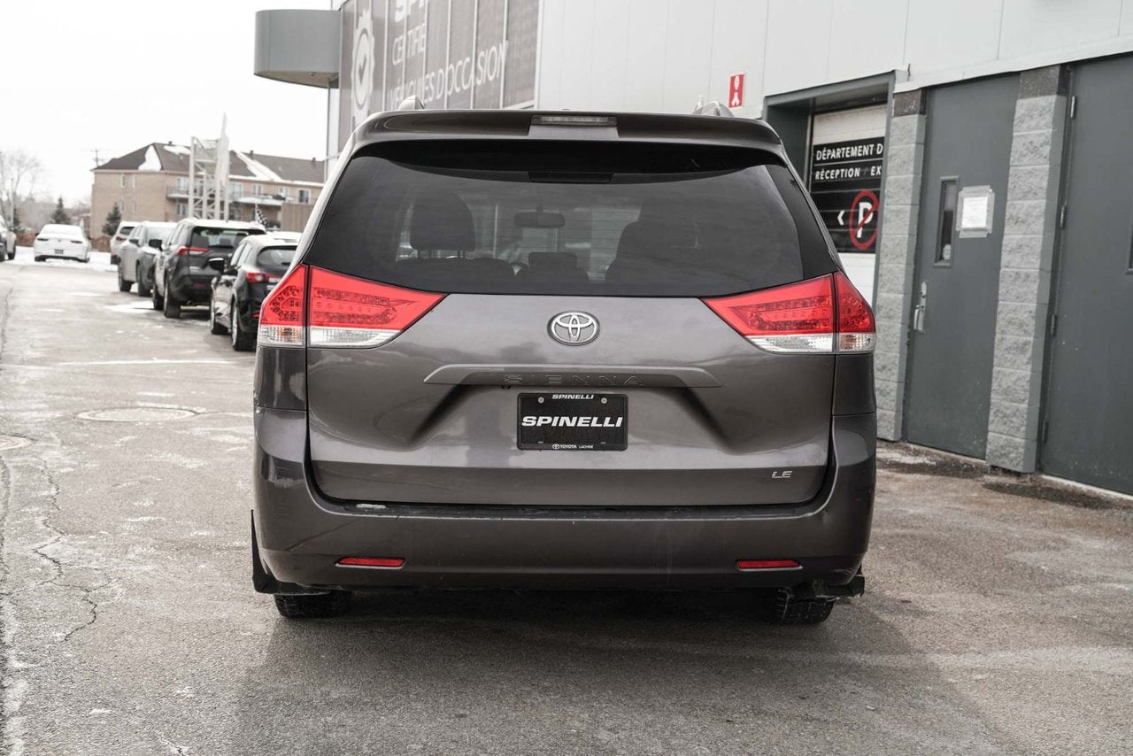 2013 Toyota Sienna LE