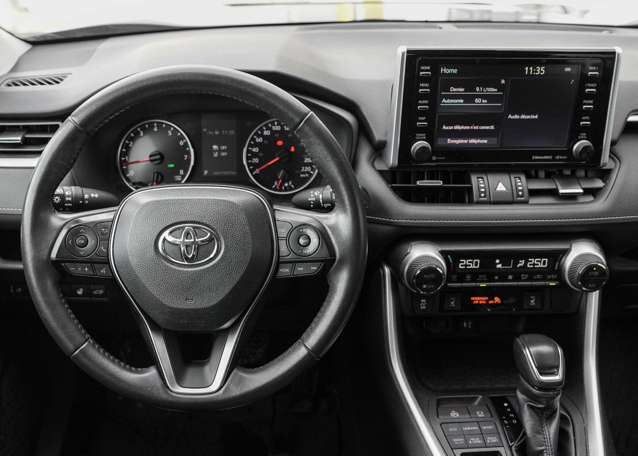 2019 Toyota RAV4 *XLE PREMIUM*
