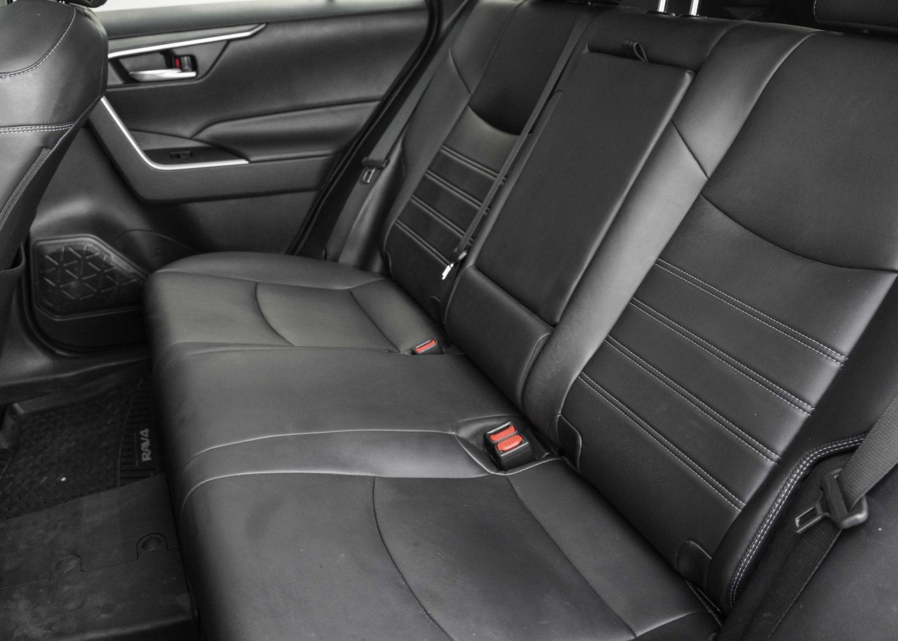 2019 Toyota RAV4 *XLE PREMIUM*