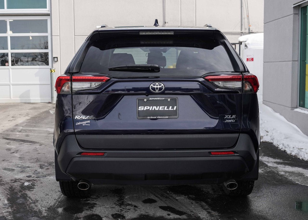 2019 Toyota RAV4 *XLE PREMIUM*