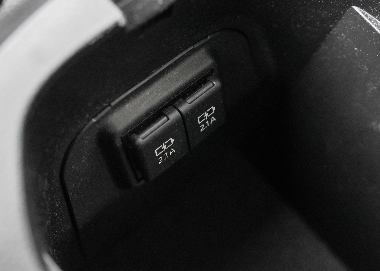 2019 Toyota RAV4 *XLE PREMIUM*