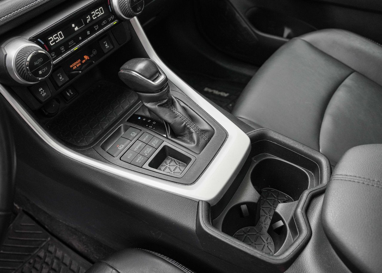 2019 Toyota RAV4 *XLE PREMIUM*