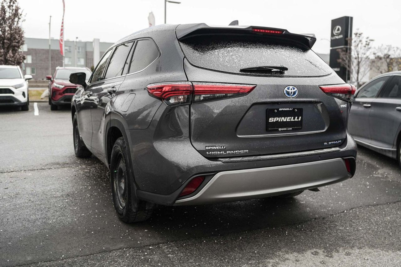 2023 Toyota Highlander Hybrid PLATINUM