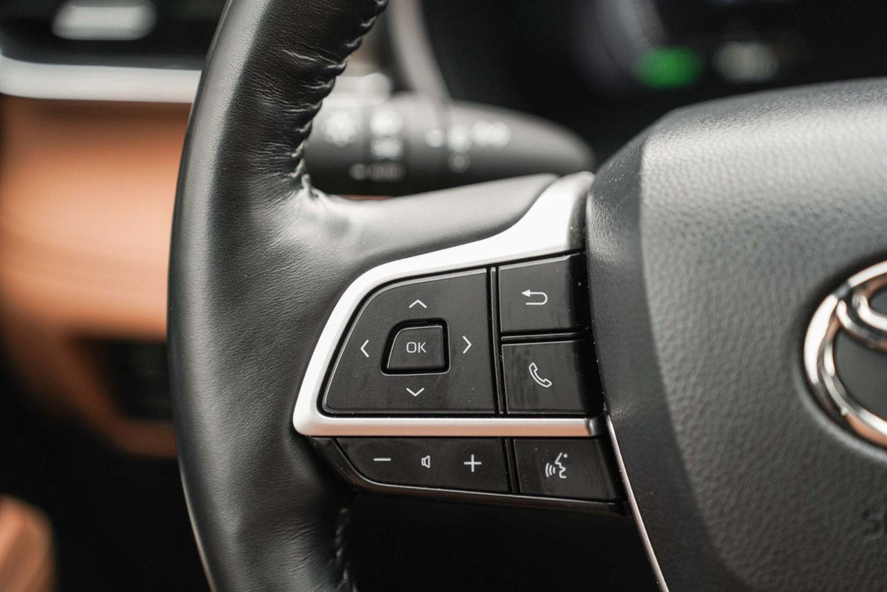 2023 Toyota Highlander Hybrid PLATINUM