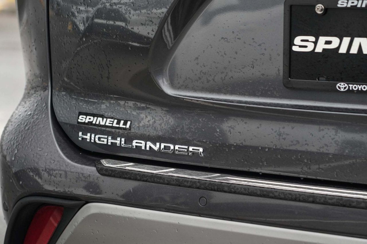 2023 Toyota Highlander Hybrid PLATINUM