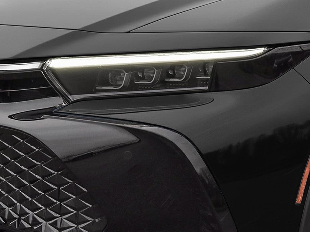 2026 Toyota Crown Hybrid Limited