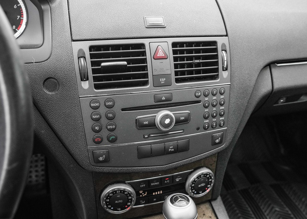 2010 Mercedes-Benz C-Class **C350 4 MATIC**