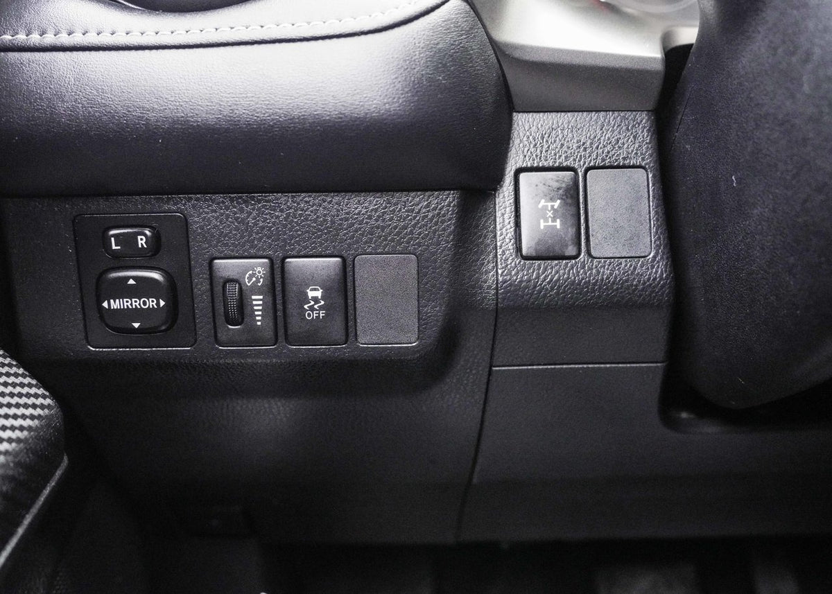 2013 Toyota RAV4 **XLE AWD**