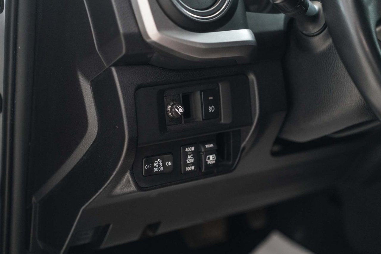 2017 Toyota Tacoma Limited 4X4