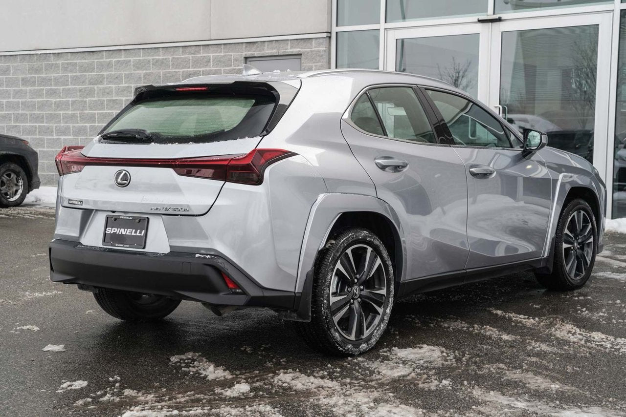 2025 Lexus UX 300h PREMIUM HYBRIDE BAS KM CUIR TOIT
